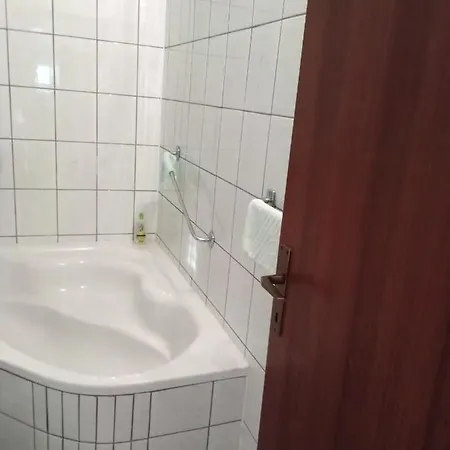 Barun Apartman Lusnic Exteriér fotografie